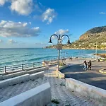 Oltremare N37 Benessere Invernale Con Vista Mare