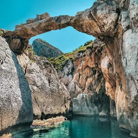 Ferienhaus Oltremare N37 Casa Fronte Mare Con Giardino Bagheria
