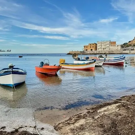 Ferienhaus Oltremare N37 Casa Fronte Mare Con Giardino Bagheria