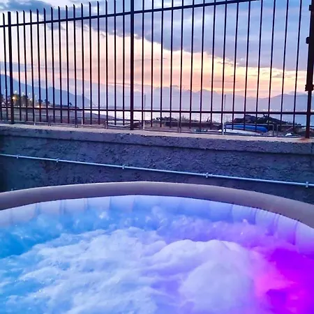 Ferienhaus Oltremare N37 Casa Fronte Mare Con Giardino *