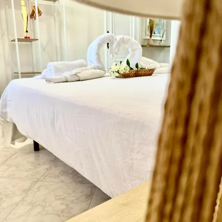 Oltremare N37 Casa Fronte Mare Con Giardino Ferienhaus *